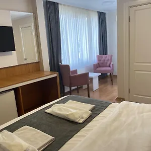 Hotel Spinel - Old